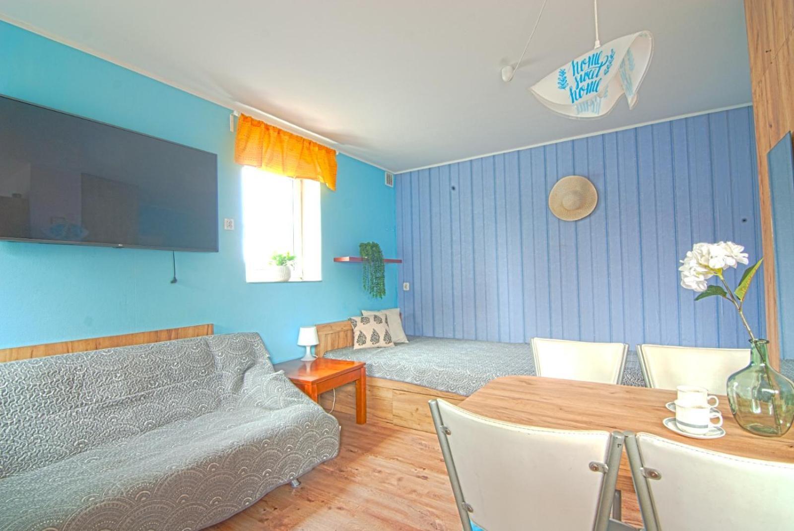 Wynajem Apartamentow I Pokoi. Устроне-Морске Экстерьер фото